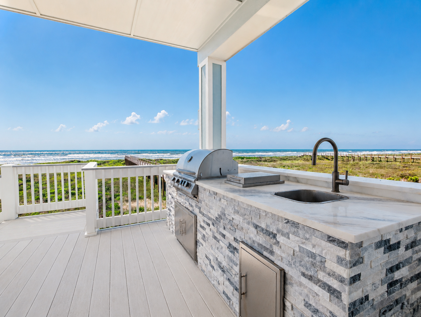 View from Seaside Manor toward the Seahorse Beach Club