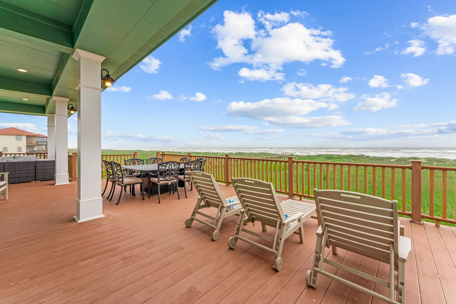 Furnished Gulf Palace deck overlooking the beach and Gulf